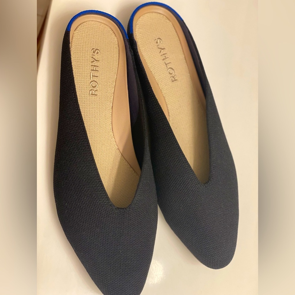 Rothy's Black and Blue Flats